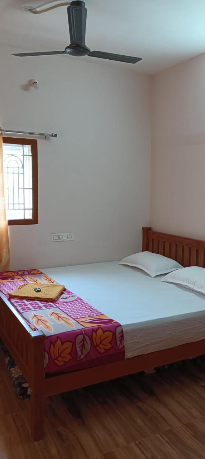 Отель Kpr Residency Near Isha - Adiyogi Alandurai Экстерьер фото
